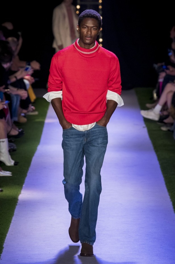 مجموعة Brandon Maxwell لربيع 2020