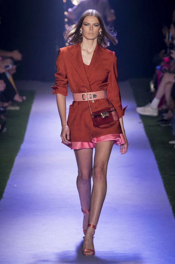 مجموعة Brandon Maxwell لربيع 2020