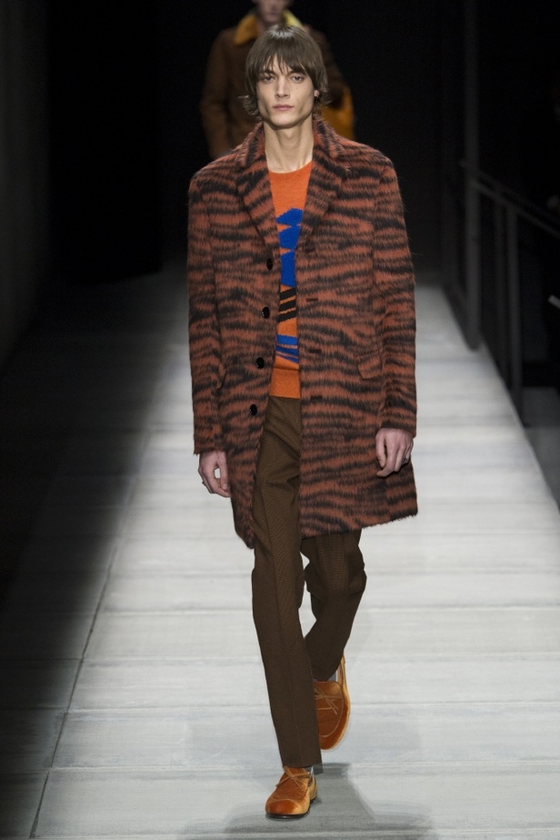 عرض ازياء مجموعة بوتيغا فينيتا لخريف وشتاء 2018