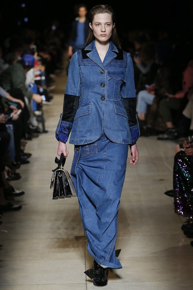 مجموعة ميو ميو لخريف وشتاء 2016-2017