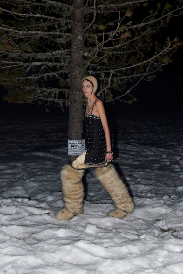 عرض أزياء دار MIU MIU لخريف وشتاء 2021-2022