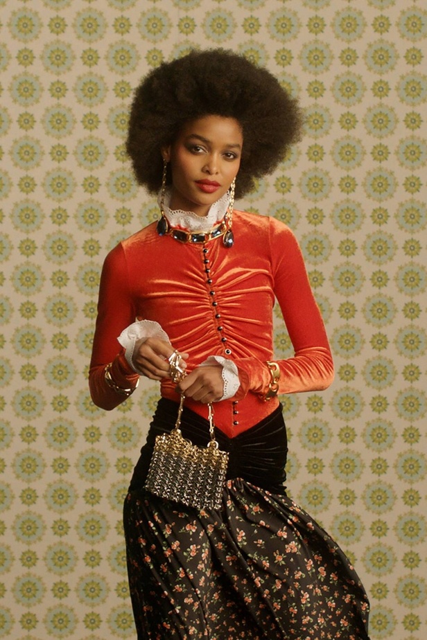 عرض أزياء مجموعة Paco Rabanne لموضة خريف وشتاء 2021-2022