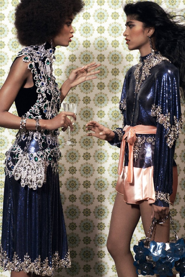 عرض أزياء مجموعة Paco Rabanne لموضة خريف وشتاء 2021-2022