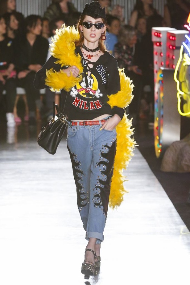 مجموعة موسكينو ريزورت لموسم ربيع 2018