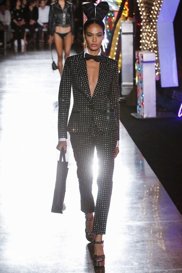 مجموعة موسكينو ريزورت لموسم ربيع 2018