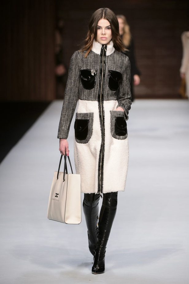  المرأة من قوة وإصرار مع مجموعة Elisabetta Franchi 