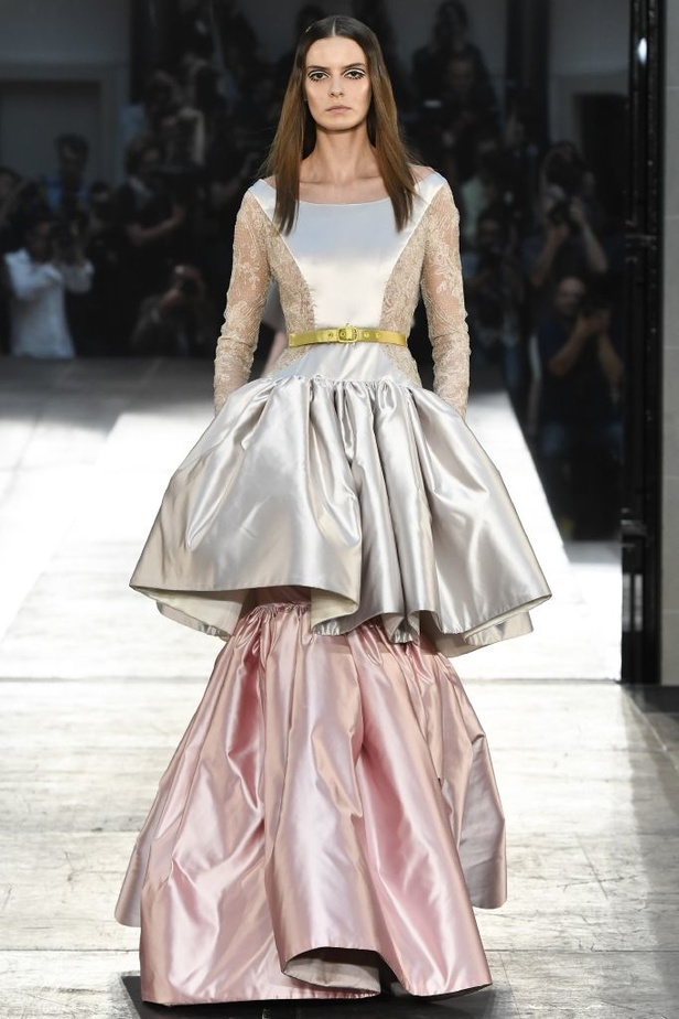 مجموعة Alexis Mabille للأزياء الفاخرة لخريف ٢٠١٦