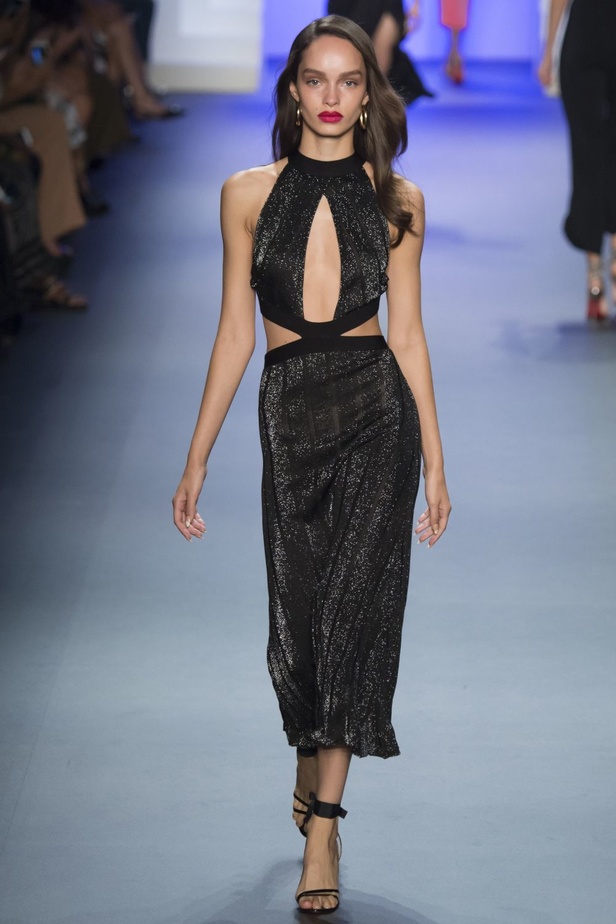 عرض Cushnie et Ochs في اسبوع نيويورك للموضة
