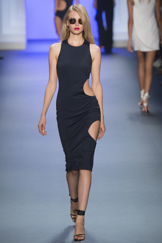 عرض Cushnie et Ochs في اسبوع نيويورك للموضة