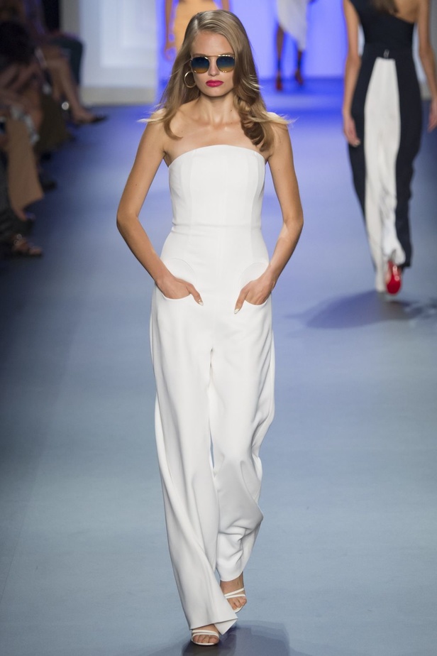 عرض Cushnie et Ochs في اسبوع نيويورك للموضة