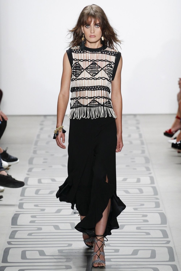 مجموعة Nicole Miller لربيع وصيف 2017