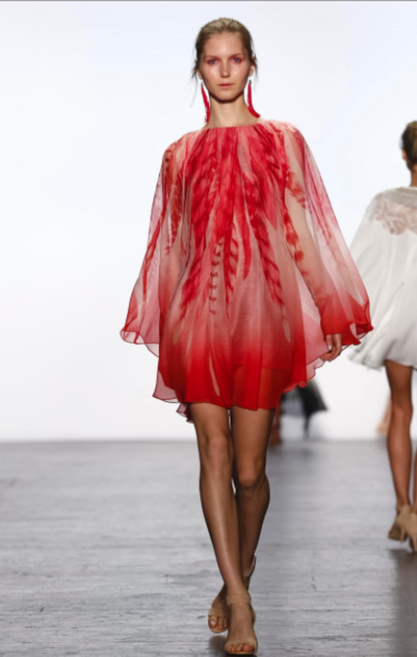 مجموعة Tadashi Shoji لربيع وصيف ٢٠١٧ !