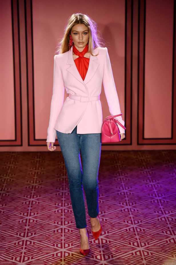 مجموعة براندون ماكسويل لموسم ربيع وصيف 2018