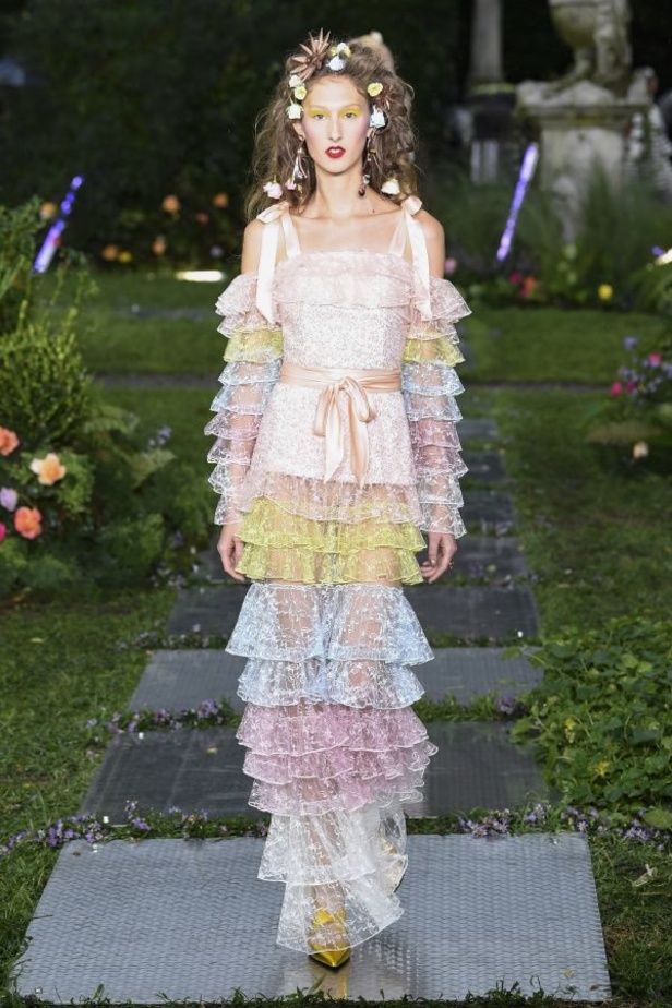 عرض أزياء Rodarte لربيع وصيف 2019