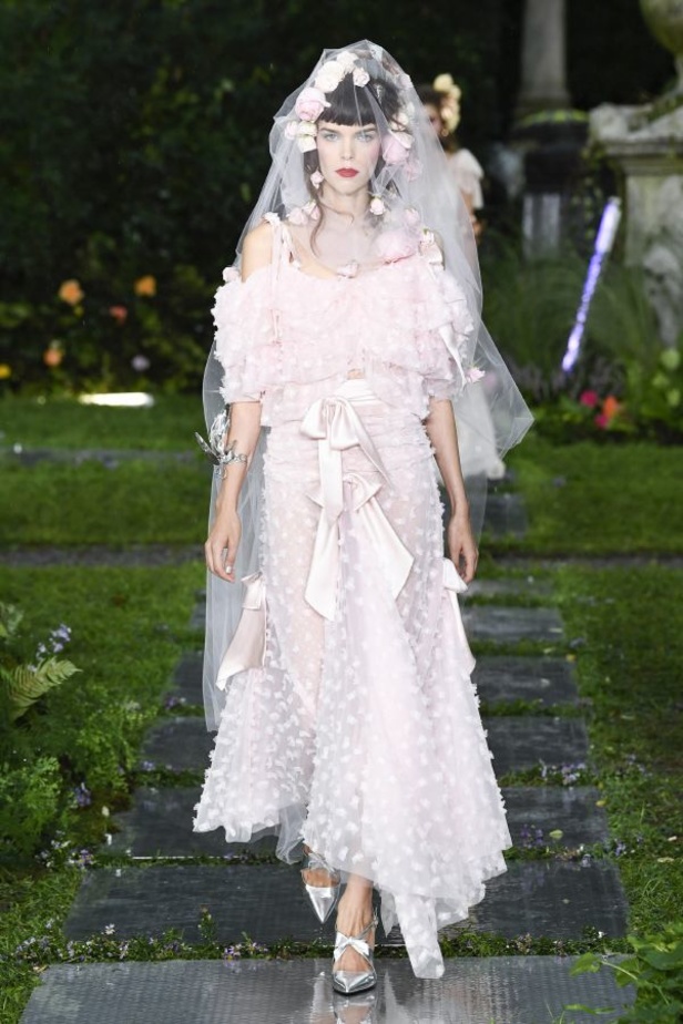 عرض أزياء Rodarte لربيع وصيف 2019