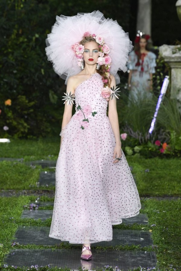 عرض أزياء Rodarte لربيع وصيف 2019