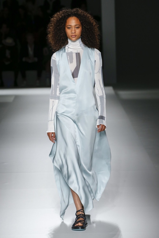 مجموعة دار   BOSS لموسم ربيع وصيف 2019