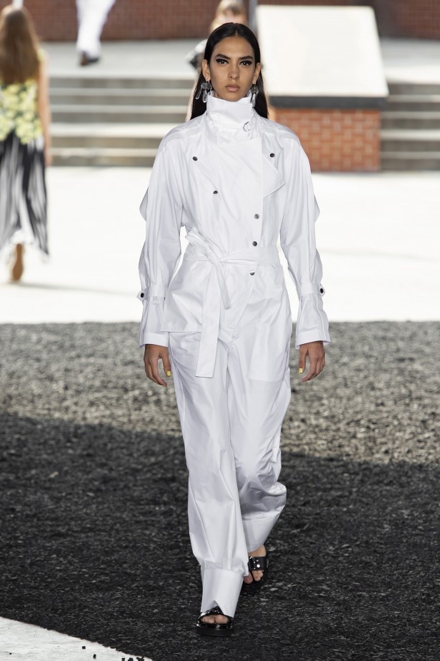 مجموعة Phillip Lim لربيع 2020