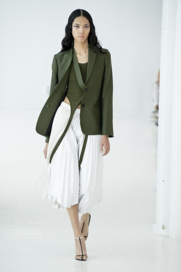 اسبوع الموضة في نيويورك 2019 مجموعة أزياء HELMUT LANG الجاهزة لربيع 2020  