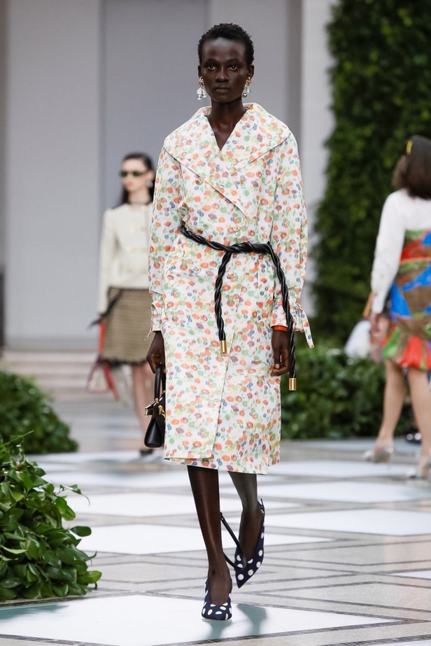 مجموعة توري بورتش لموسم ربيع وصيف 2020