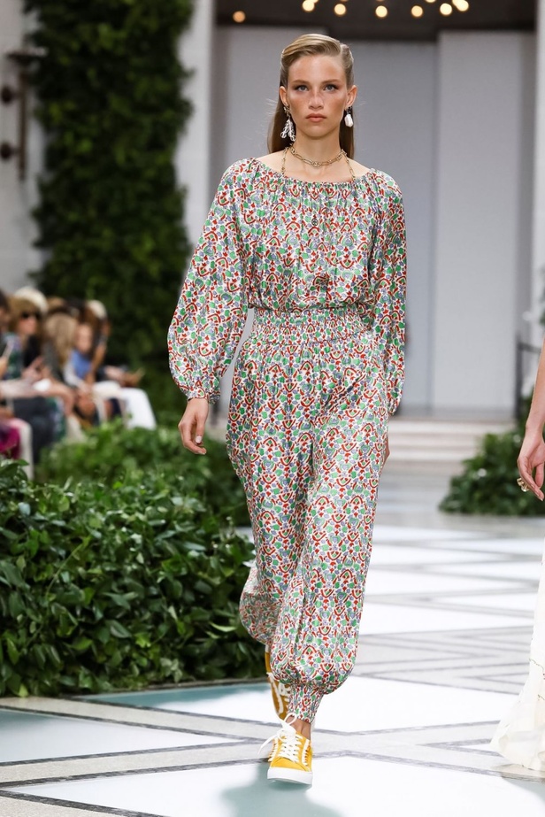 مجموعة توري بورتش لموسم ربيع وصيف 2020