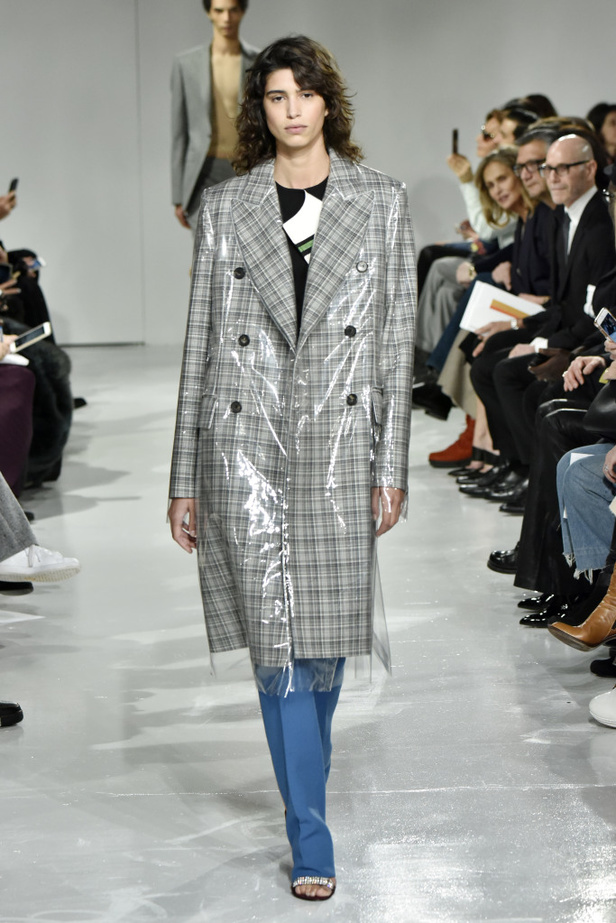 مجموعة Calvin Klein للأزياء الجاهزة لخريف ٢٠١٧!