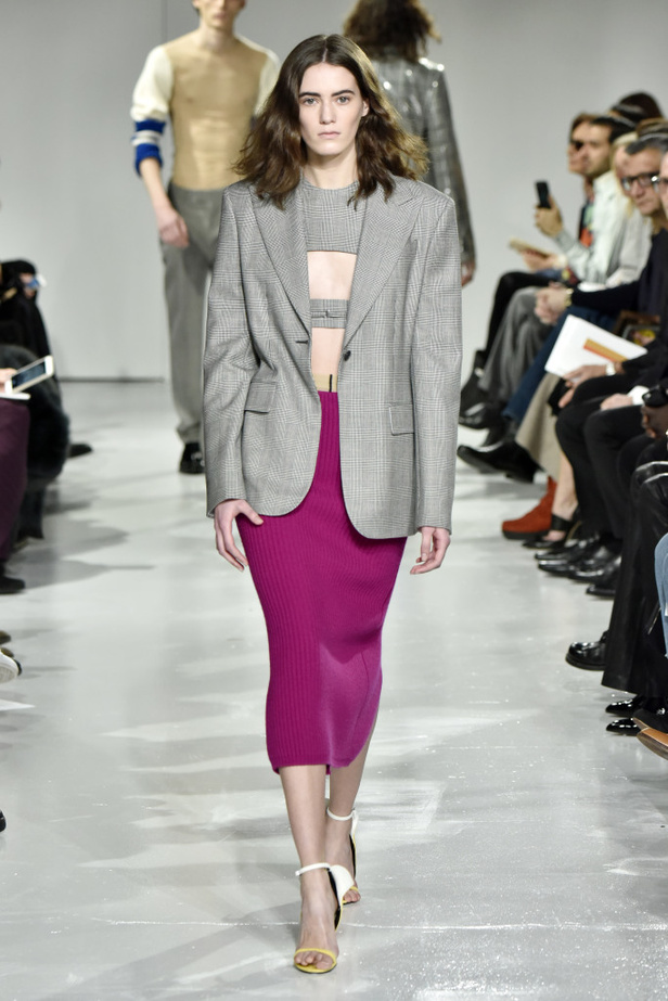 مجموعة Calvin Klein للأزياء الجاهزة لخريف ٢٠١٧!