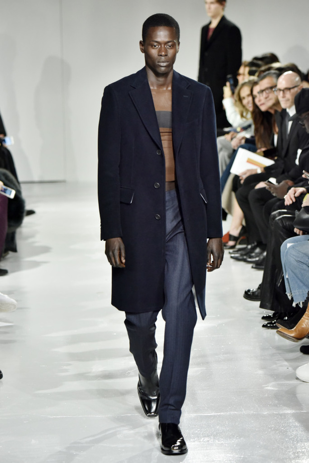 مجموعة Calvin Klein للأزياء الجاهزة لخريف ٢٠١٧!