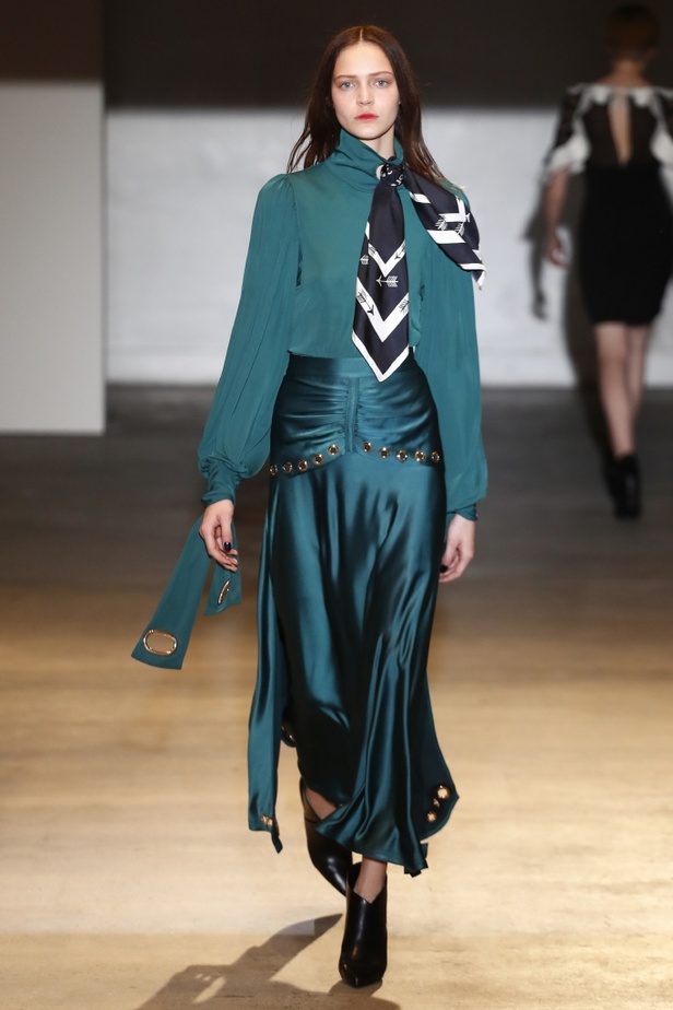 مجموعة Self Portrait لخريف 2018