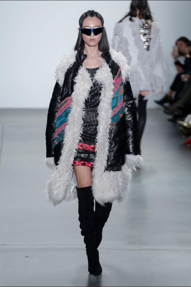 عرض أزياء كوستو برشلونة لخريف وشتاء 2019