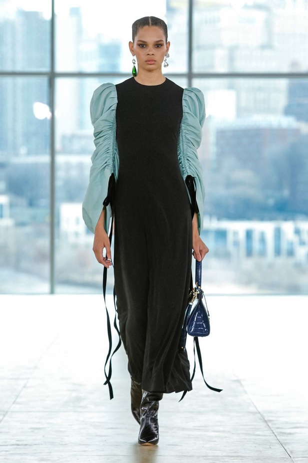 مجموعة توري بورتش Tory Burch لموسم خريف وشتاء 2019-2020