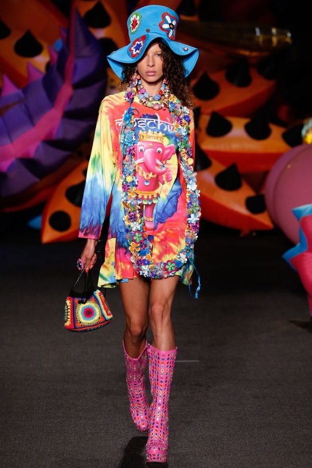 مجموعة "موسكينو" ريزورت 2017!