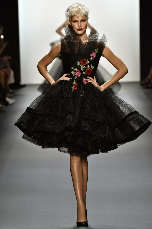 مجموعة "مايكل كوستيلو" لموسم ربيع وصيف 2016-2017