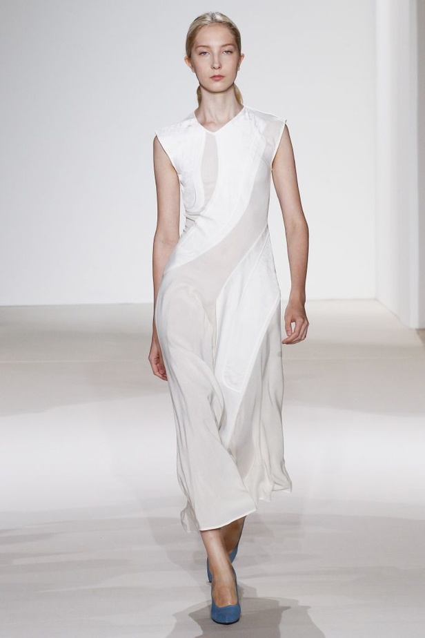 مجموعة فكتوريا بيكهام لربيع وصيف 2018