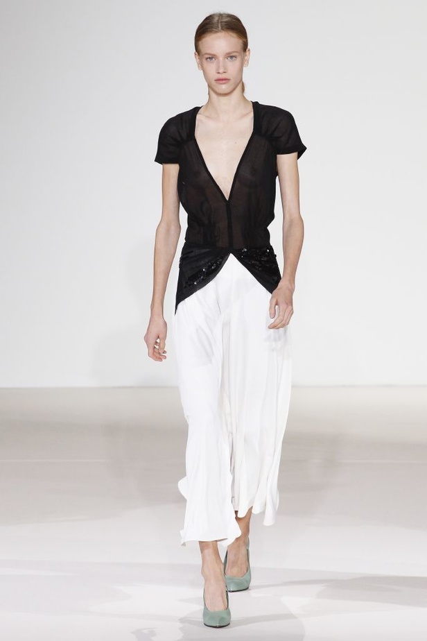 مجموعة فكتوريا بيكهام لربيع وصيف 2018