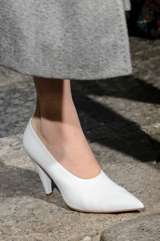 احدث ازياء من مجموعة ماكس مارا لشتاء وخريف 2018