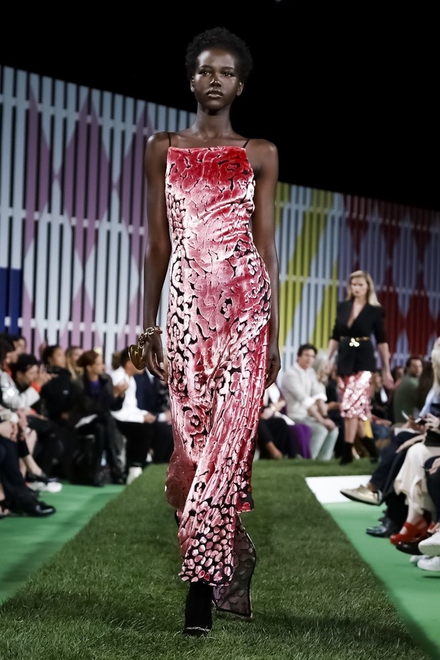 مجموعة إسكادا لموسم ربيع وصيف 2019