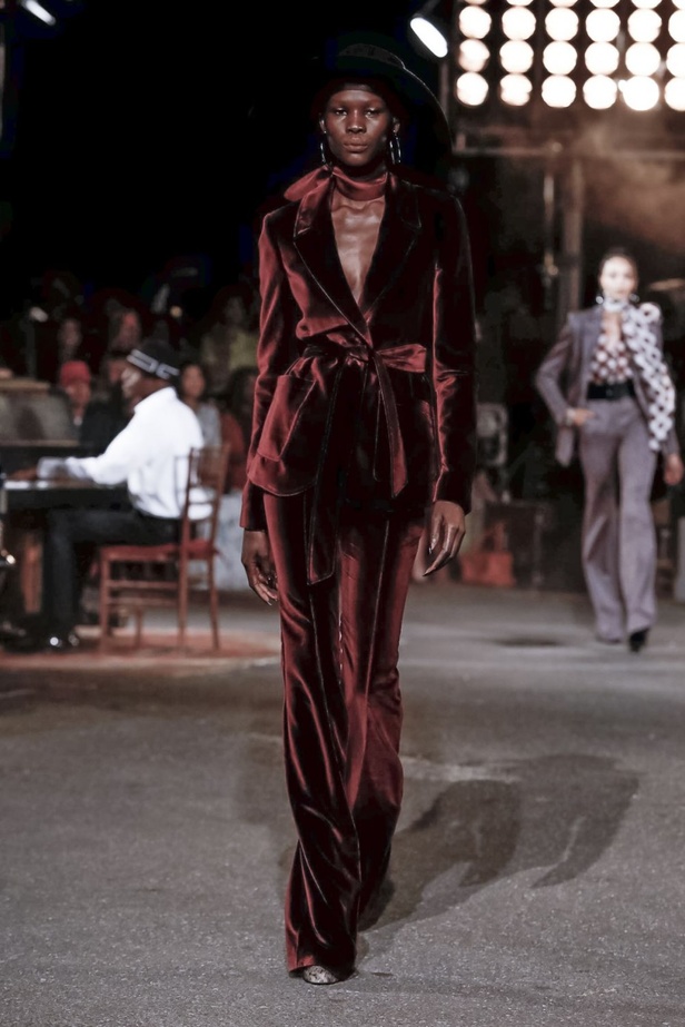 مجموعة تومي هيلفيغر لموسم ربيع وصيف 2020