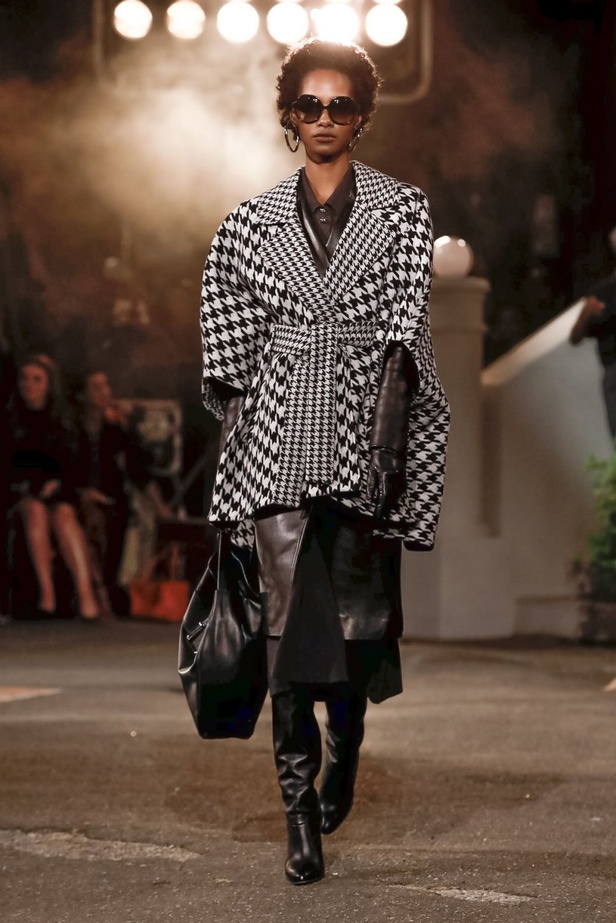 مجموعة تومي هيلفيغر لموسم ربيع وصيف 2020