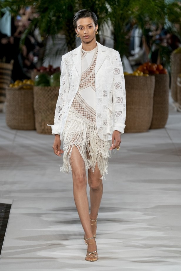 اسبوع الموضة في نيويورك 2019 عرض أزياء oscar de la renta  ربيع وصيف 2020