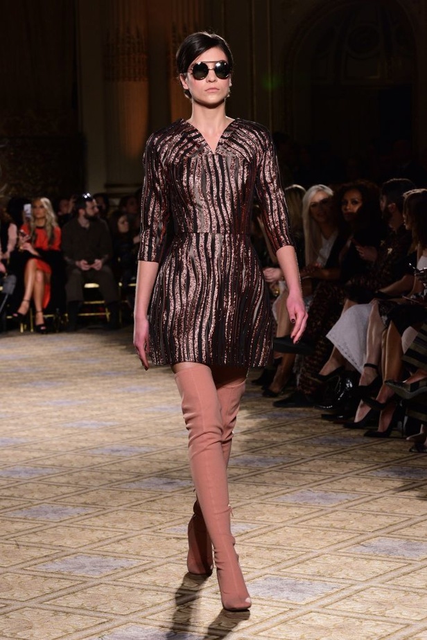 عرض أزياء كريستيان سيريانو لموسم خريف 2017