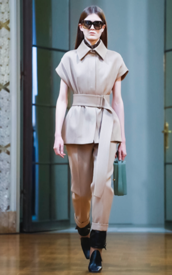 عرض أزياء Victoria Beckham لخريف وشتاء 2018 !