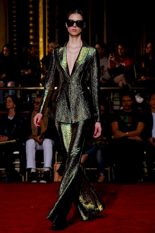 عرض أزياء كريستيان سيريانو لموسم خريف وشتاء 2018