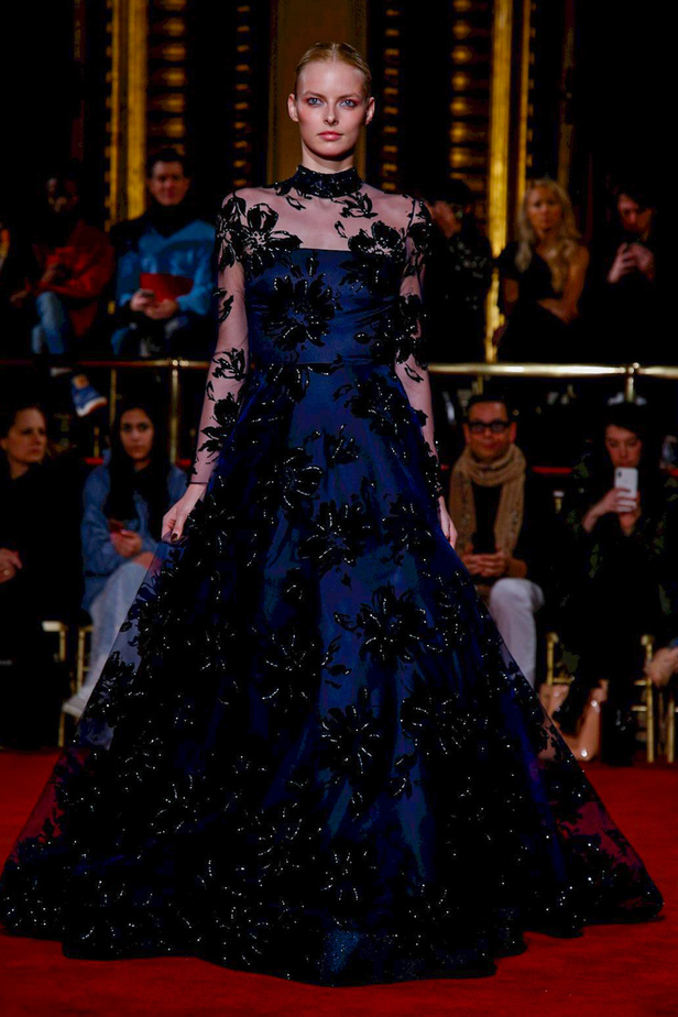 عرض أزياء كريستيان سيريانو لموسم خريف وشتاء 2018