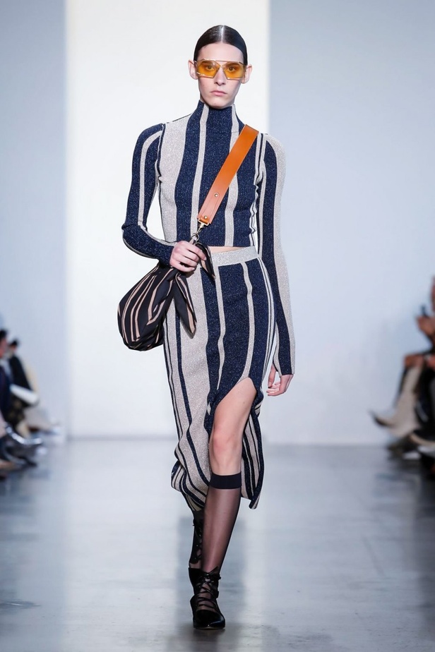 مجموعة Self Portrait للألبسة الجاهزة لخريف 2019