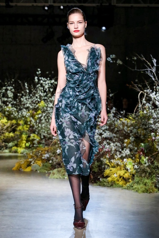 ازياء JASON WU  الجاهزة لخريف وشتاء 2020/2021 من نيويورك 