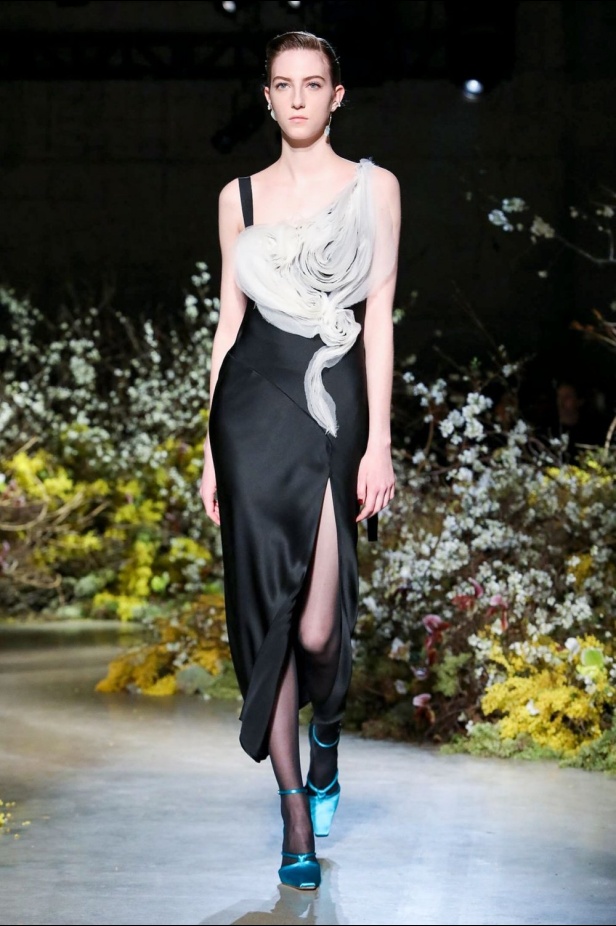 ازياء JASON WU  الجاهزة لخريف وشتاء 2020/2021 من نيويورك 