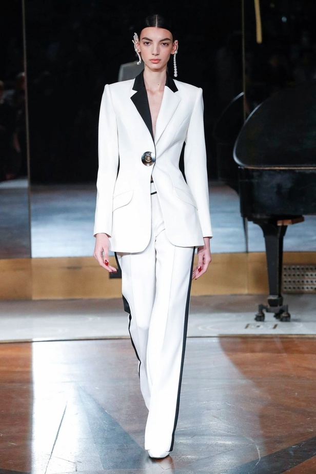 فساتين PRABAL GURUNG لخريف وشتاء2020/2021  