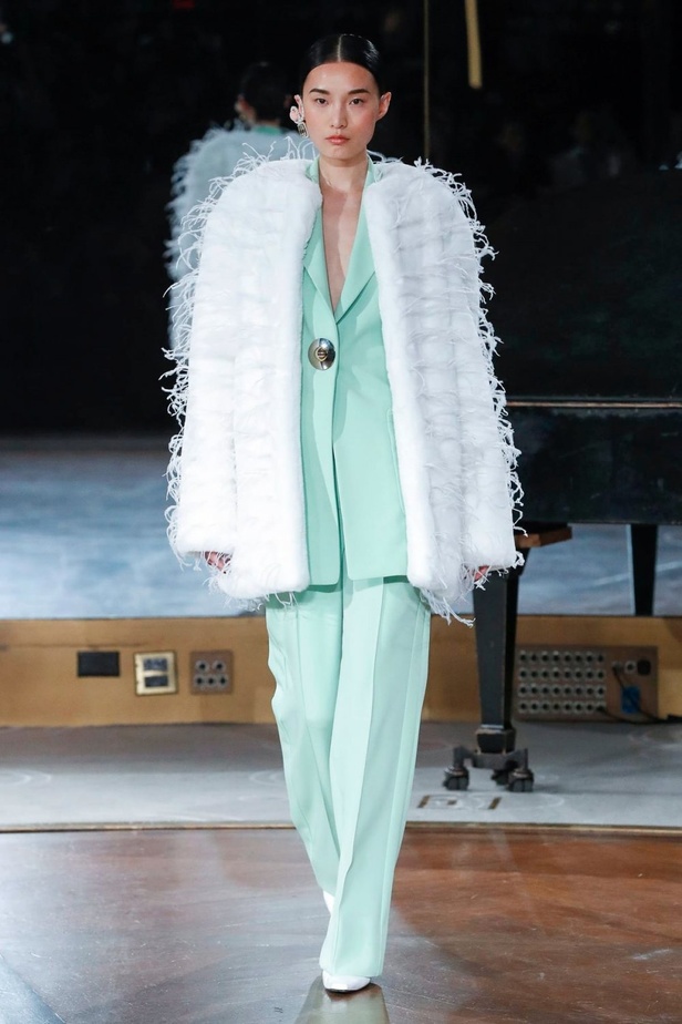 فساتين PRABAL GURUNG لخريف وشتاء2020/2021  