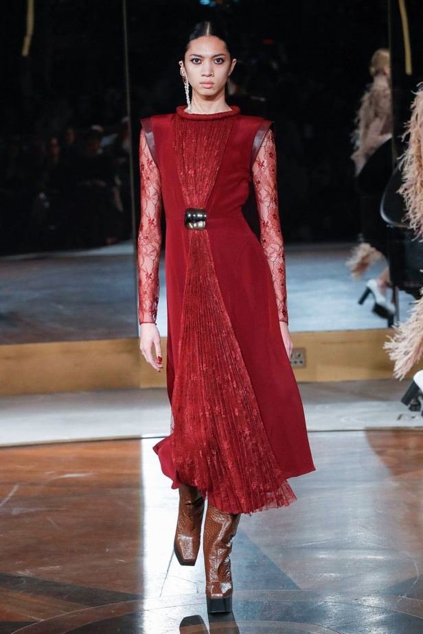 فساتين PRABAL GURUNG لخريف وشتاء2020/2021  